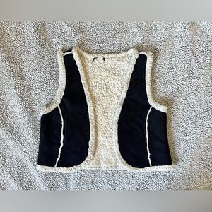 Vintage Black and White Faux Fur Sherpa, Y2K Vest